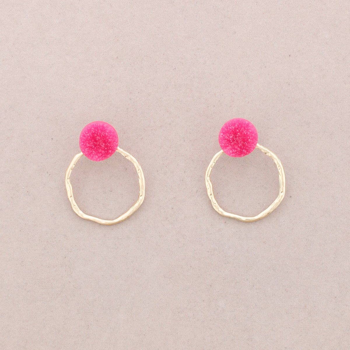 (B) Pendientes Cuenta Resina Aro Metal